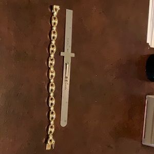 Puffed Gucci Link Bracelet.  Italian 14k gold